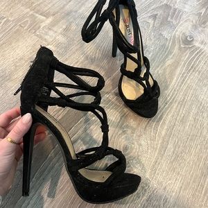 Strappy Black Heels ✨